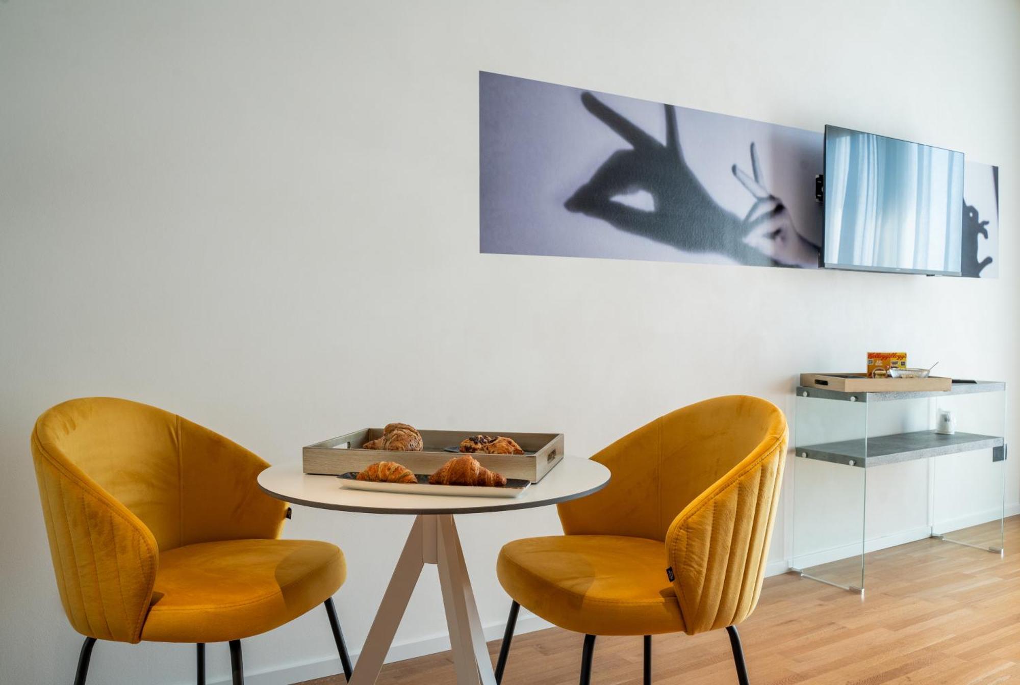 Mon Luxury Rooms Spa 니콜로시 외부 사진