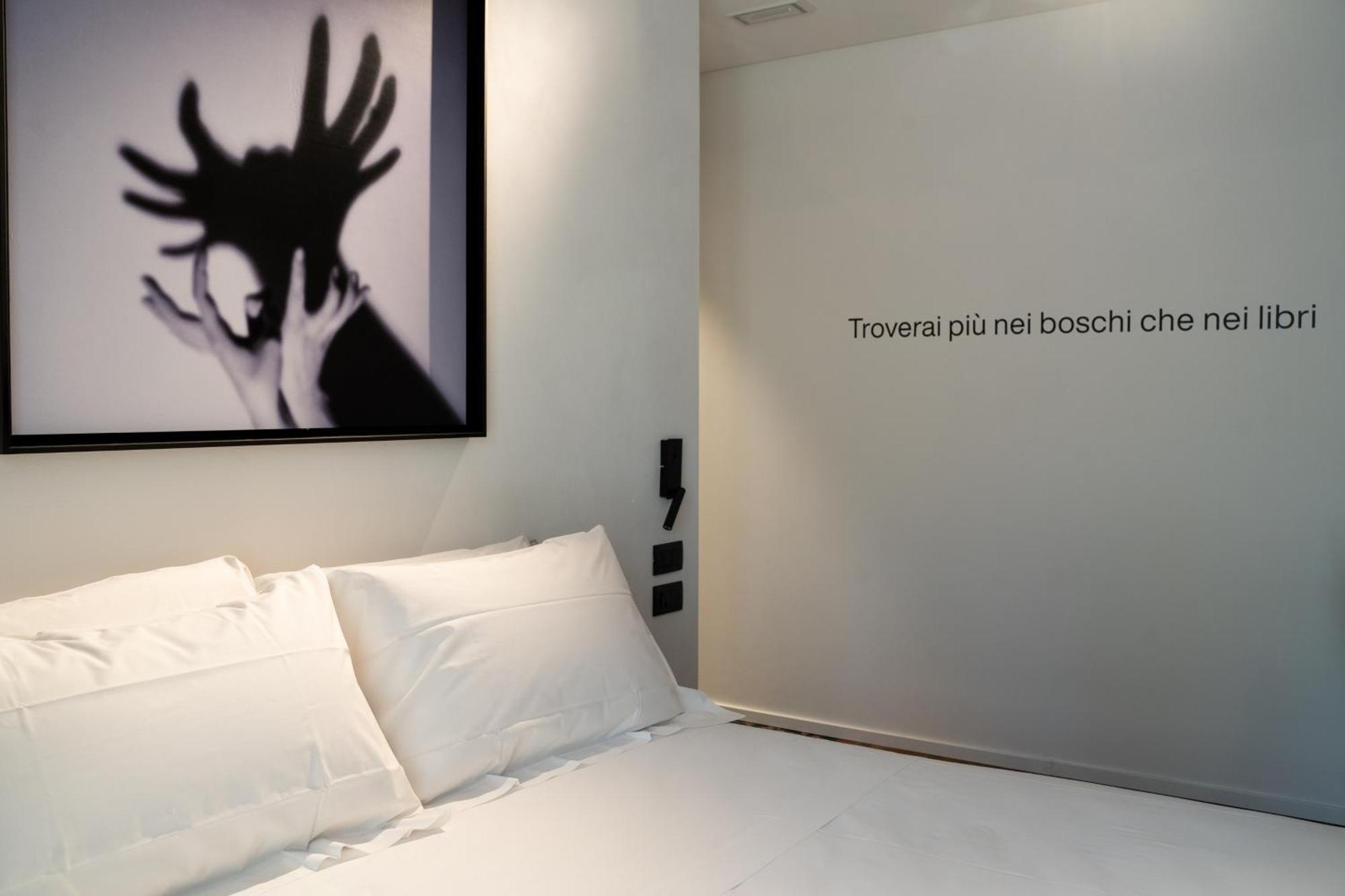 Mon Luxury Rooms Spa 니콜로시 외부 사진