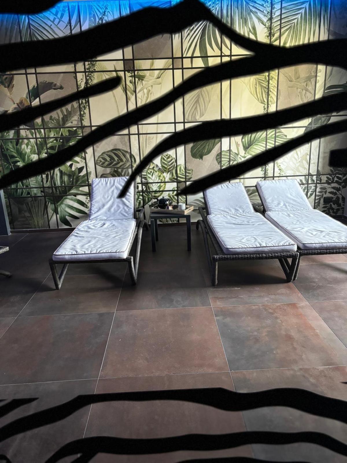 Mon Luxury Rooms Spa 니콜로시 외부 사진